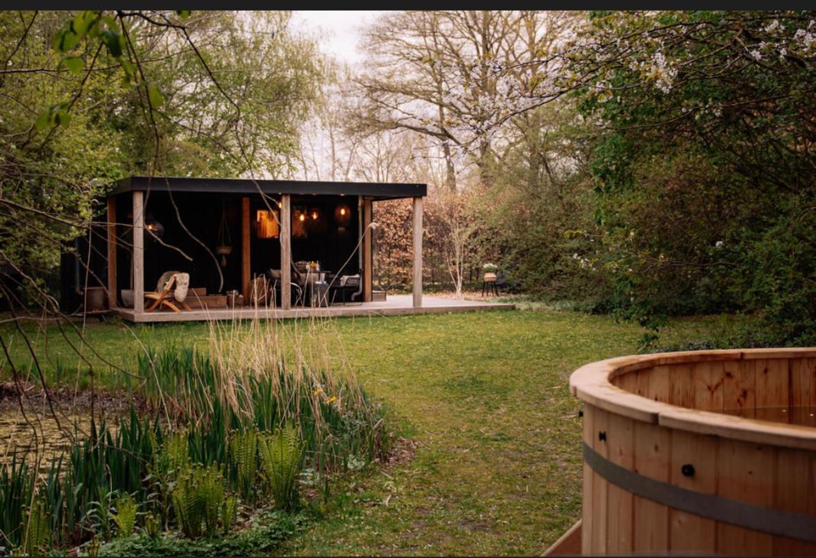 Little Escape No 2 Villa Ларен Екстериор снимка